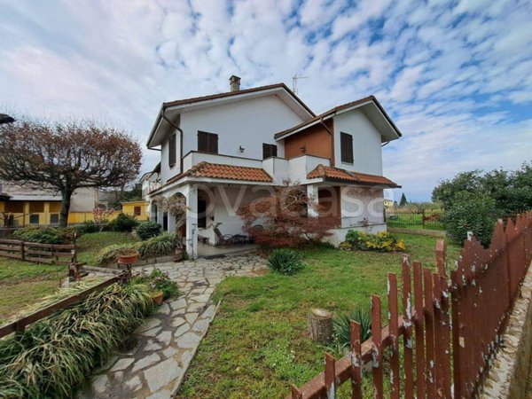 casa indipendente in vendita a Costanzana