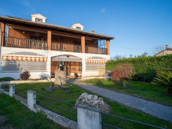 casa indipendente in vendita a Costanzana