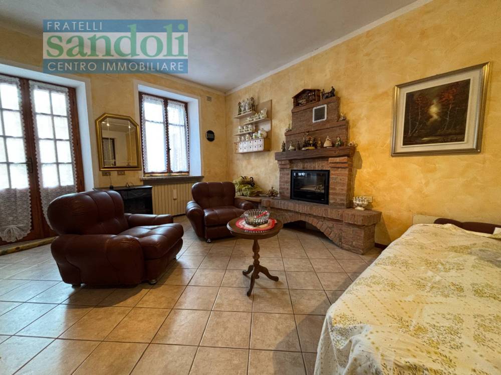 casa indipendente in vendita a Costanzana