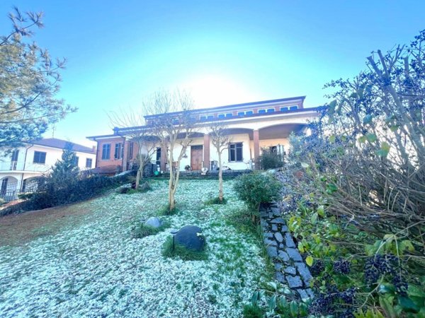 casa indipendente in vendita a Costanzana
