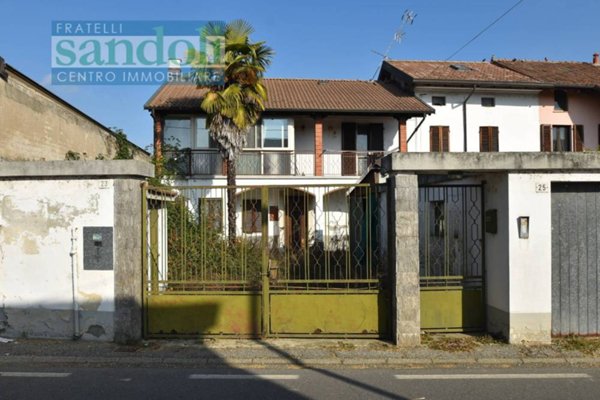casa indipendente in vendita a Costanzana
