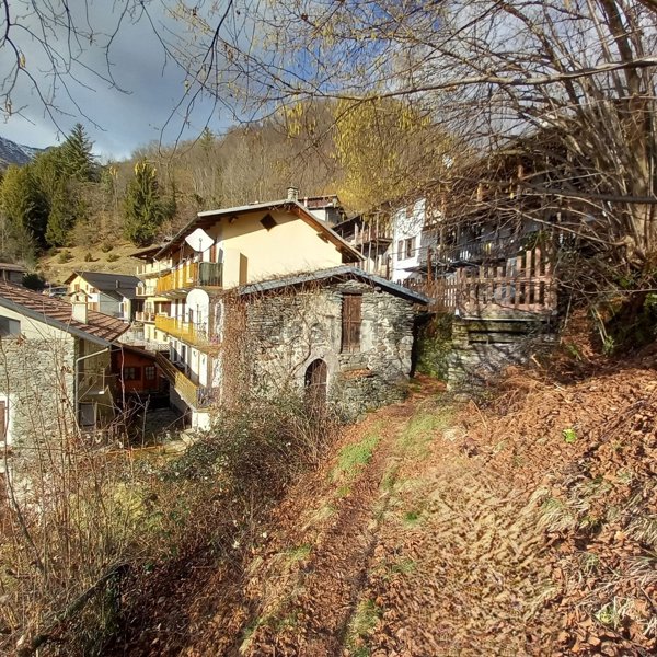 appartamento in vendita a Cravagliana