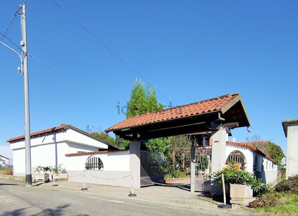 casa indipendente in vendita a Crescentino in zona Galli