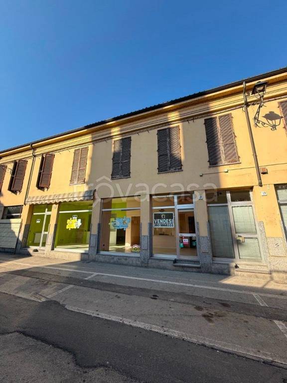 trivano in vendita a Crescentino