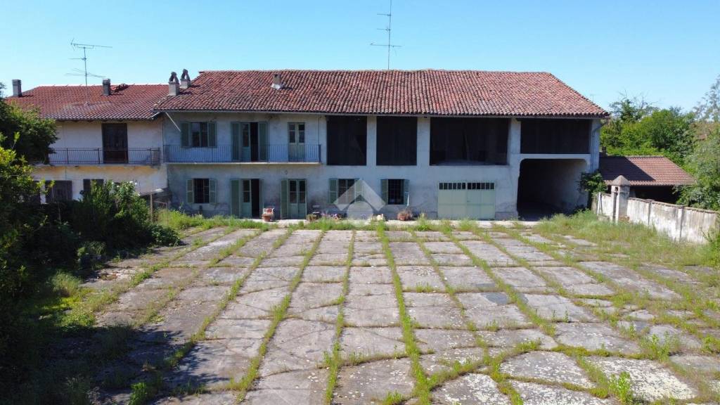 casa indipendente in vendita a Crescentino in zona San Silvestro