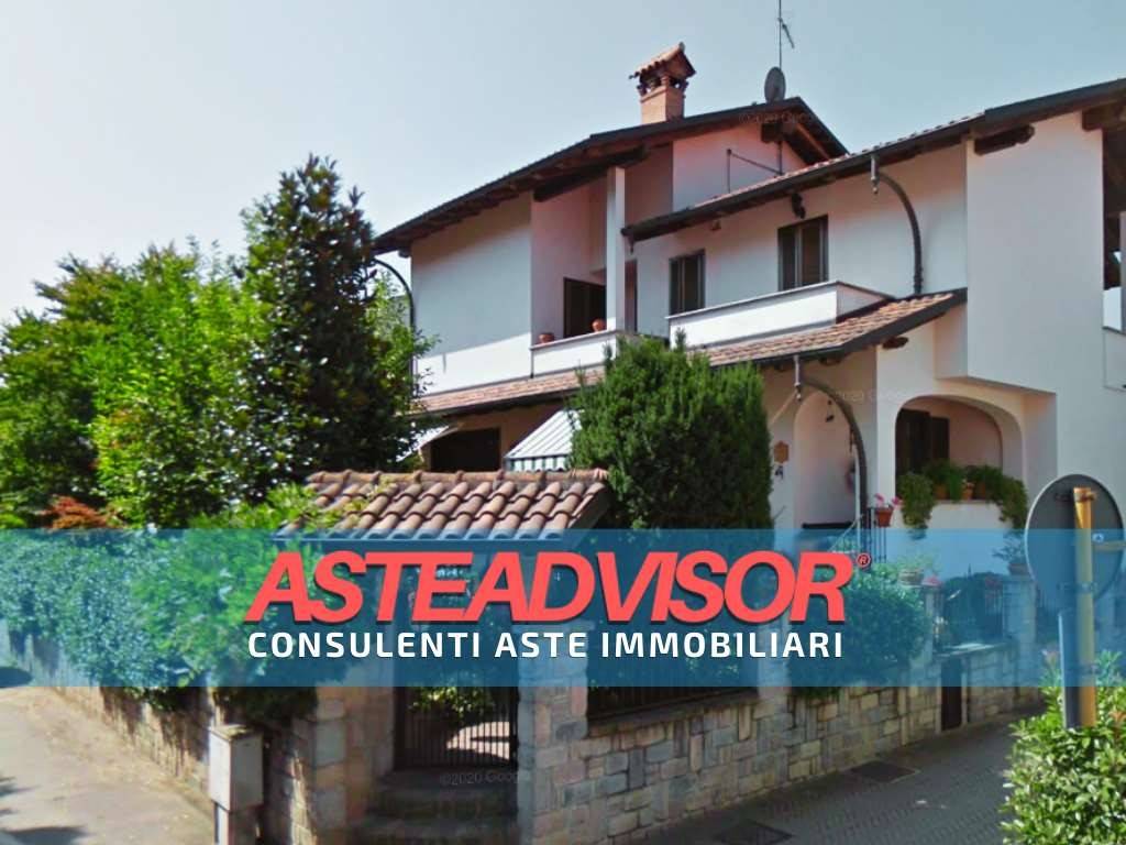 casa indipendente in vendita a Crescentino