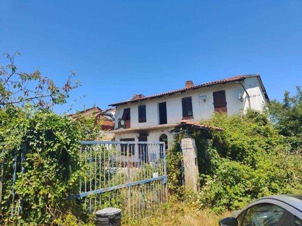 casa semindipendente in vendita a Crescentino in zona San Grisante