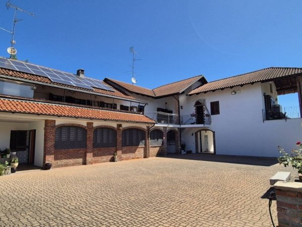 casa indipendente in vendita a Crescentino in zona Galli