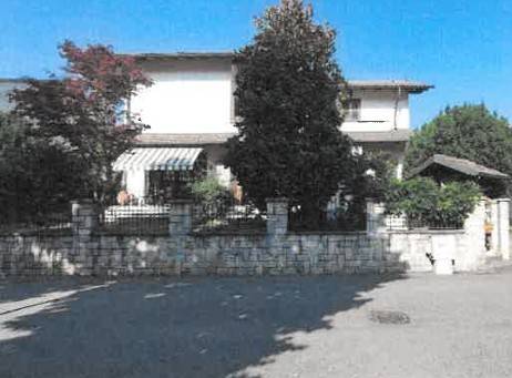 casa indipendente in vendita a Crescentino