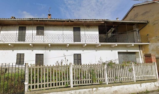 casa indipendente in vendita a Crescentino in zona San Genuario