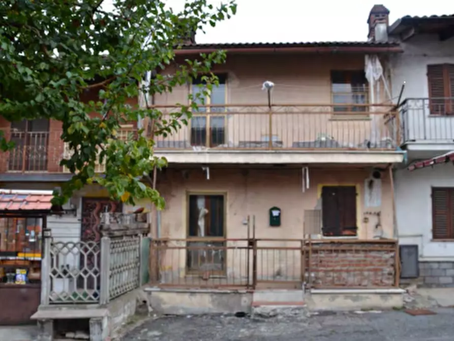 appartamento in vendita a Crescentino in zona San Genuario