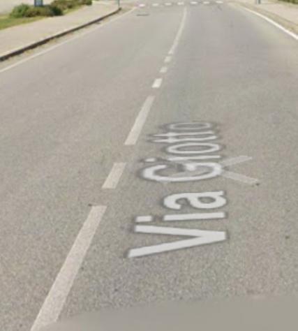 locale commerciale in vendita a Crescentino