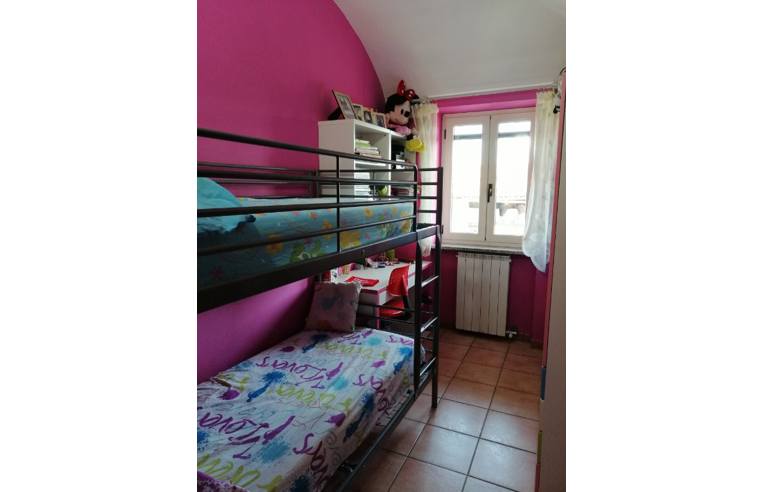 casa indipendente in vendita a Crescentino in zona San Genuario