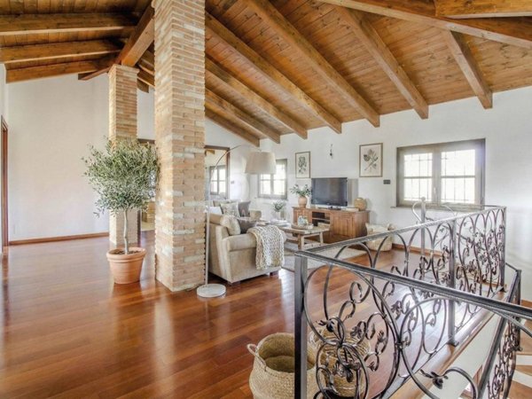 casa indipendente in vendita a Crescentino in zona San Genuario