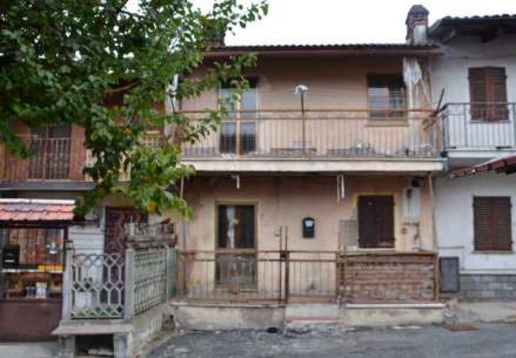 appartamento in vendita a Crescentino in zona San Genuario