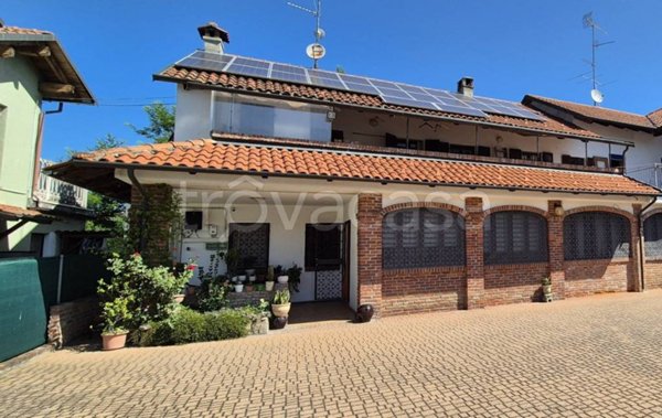 casa indipendente in vendita a Crescentino in zona Galli