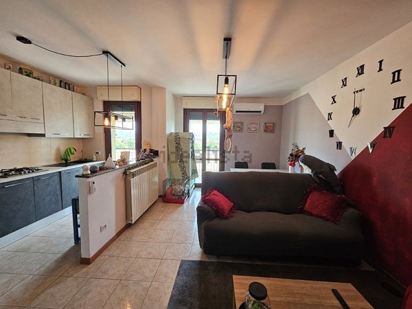 appartamento in vendita a Crescentino in zona Mezzi Po