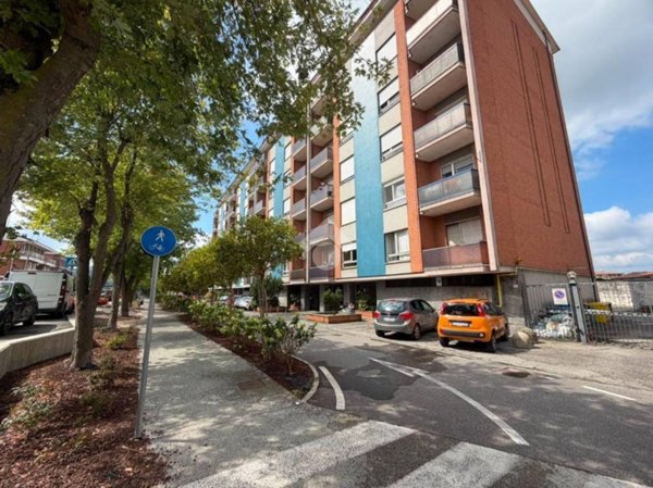 appartamento in vendita a Crescentino in zona Mezzi Po