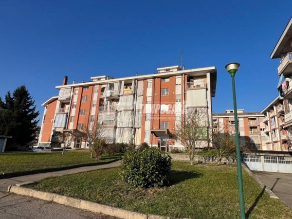 appartamento in vendita a Crescentino in zona Mezzi Po