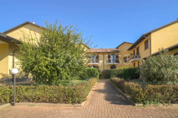 appartamento in vendita a Crescentino in zona Mezzi Po