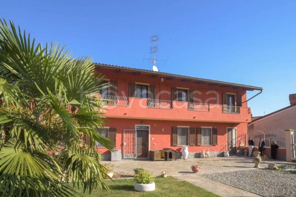 casa indipendente in vendita a Crescentino in zona Galli