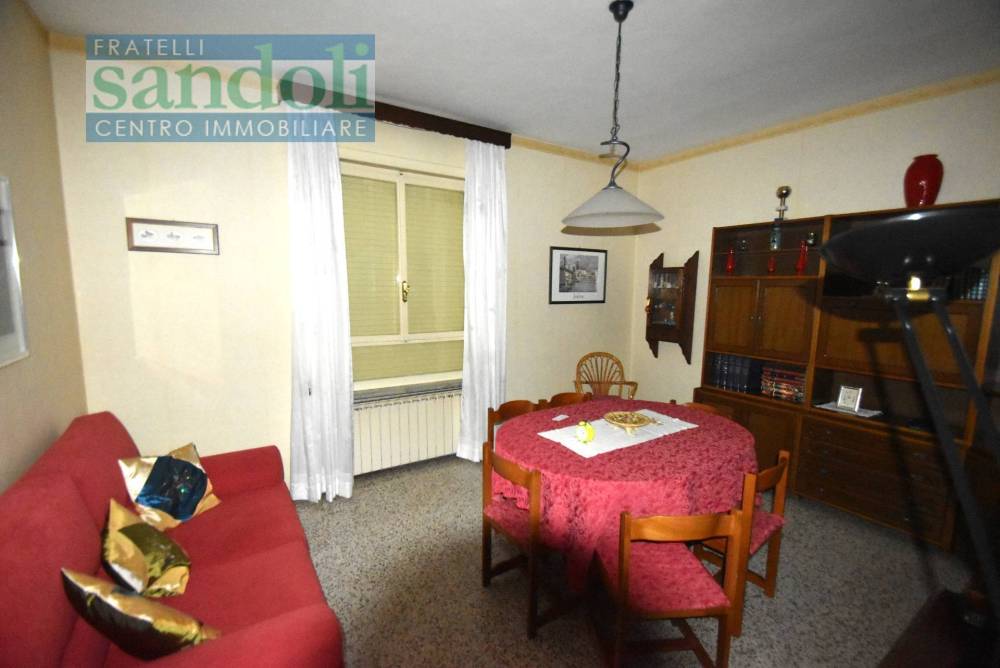 appartamento in vendita a Crova in zona Viancino