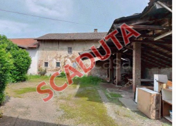 appartamento in vendita a Crova in zona Viancino