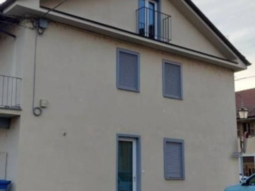 appartamento in vendita a Desana