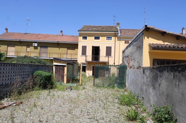 appartamento in vendita a Desana