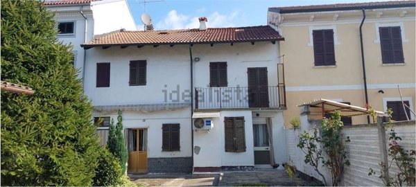 casa semindipendente in vendita a Desana
