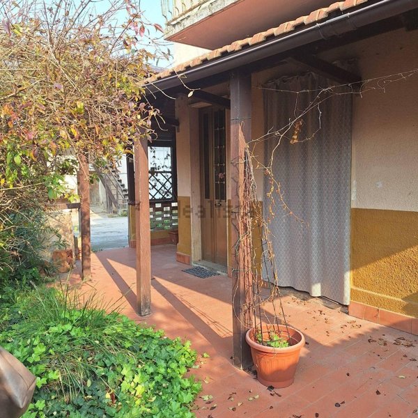 casa indipendente in vendita a Desana