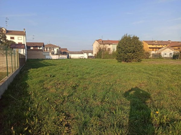 terreno agricolo in vendita a Desana
