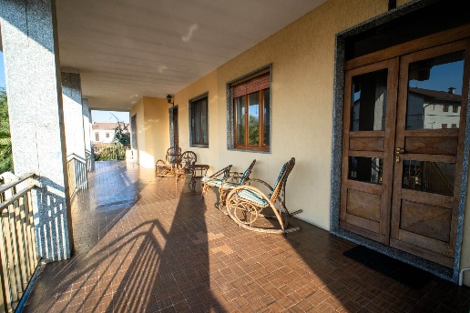 casa indipendente in vendita a Desana