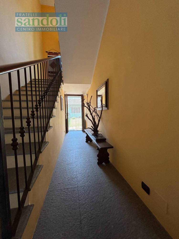 casa indipendente in vendita a Desana