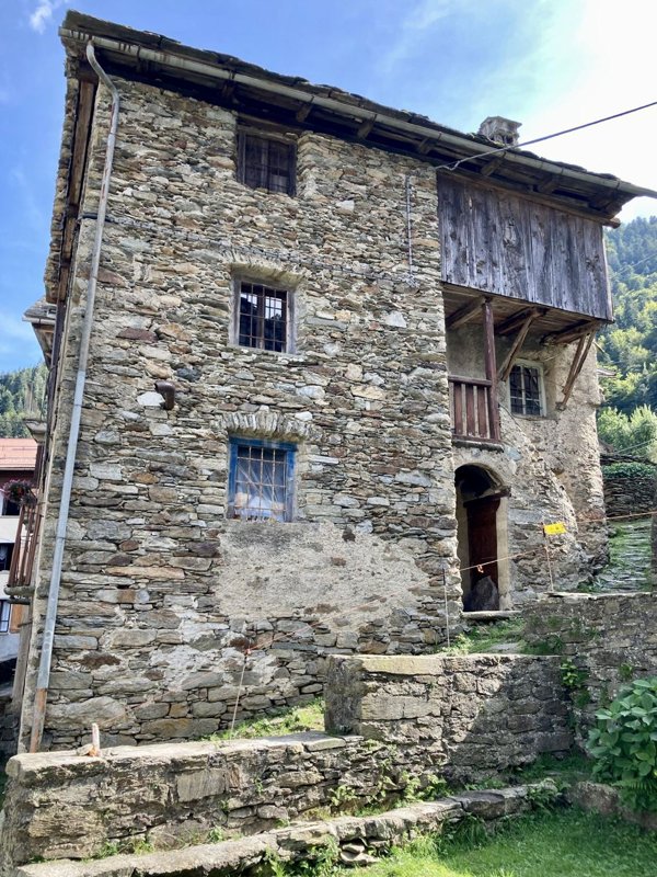 casa indipendente in vendita a Fobello
