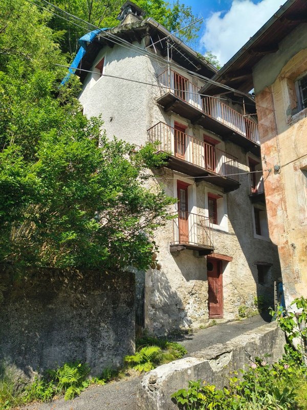 casa indipendente in vendita a Fobello