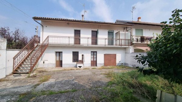 casa indipendente in vendita a Fontanetto Po