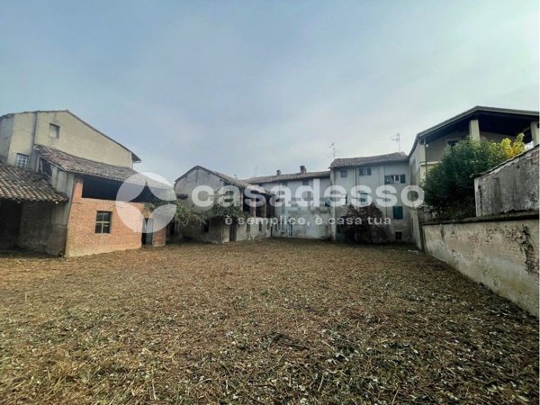 casa indipendente in vendita a Fontanetto Po