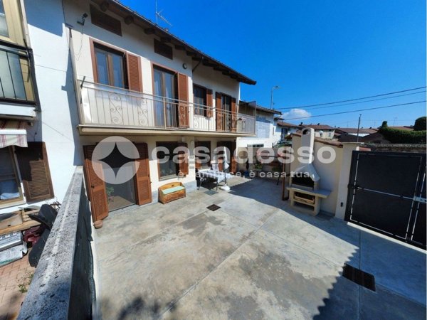 casa indipendente in vendita a Fontanetto Po