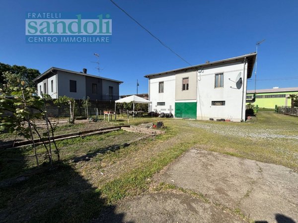 casa indipendente in vendita a Formigliana