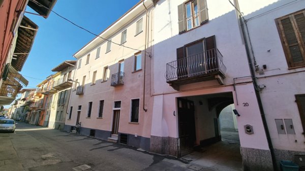 appartamento in vendita a Gattinara