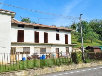 casa semindipendente in vendita a Gattinara