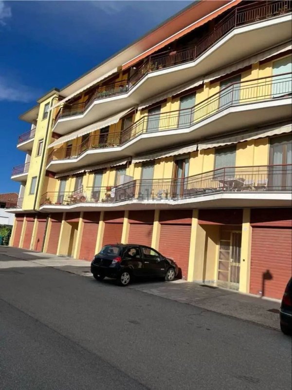 appartamento in vendita a Gattinara