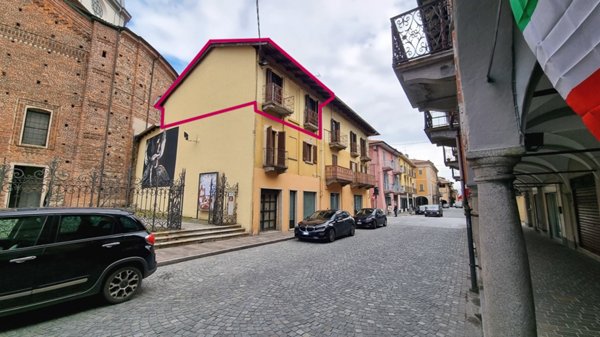 appartamento in vendita a Gattinara