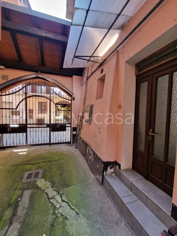 appartamento in vendita a Gattinara