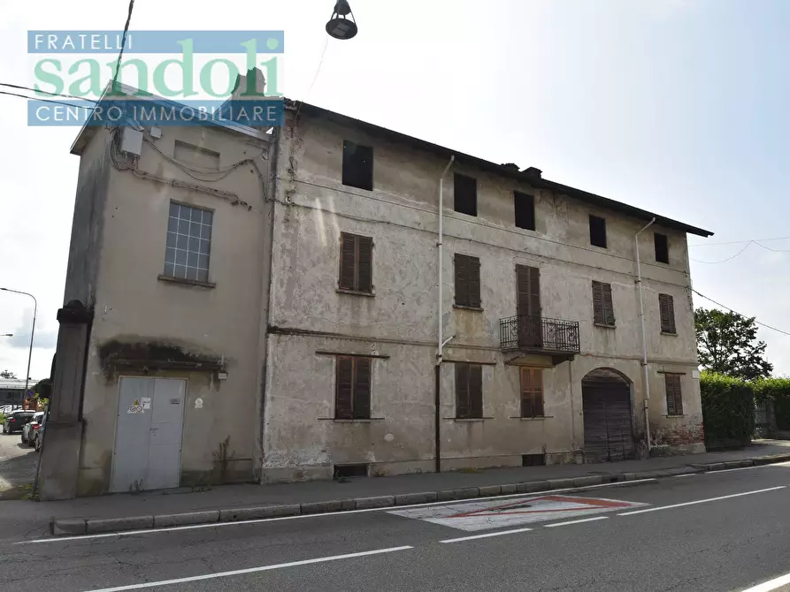 casa indipendente in vendita a Gattinara