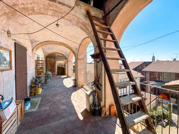 appartamento in vendita a Gattinara