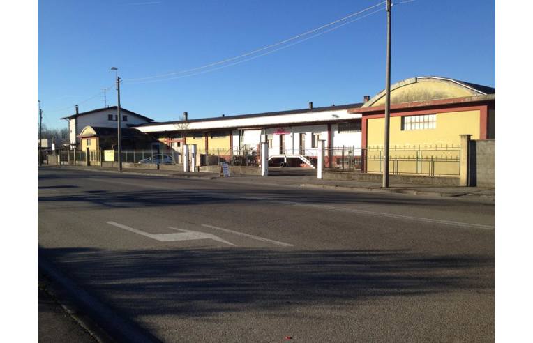 ufficio in vendita a Gattinara