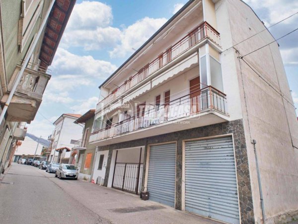 appartamento in vendita a Gattinara