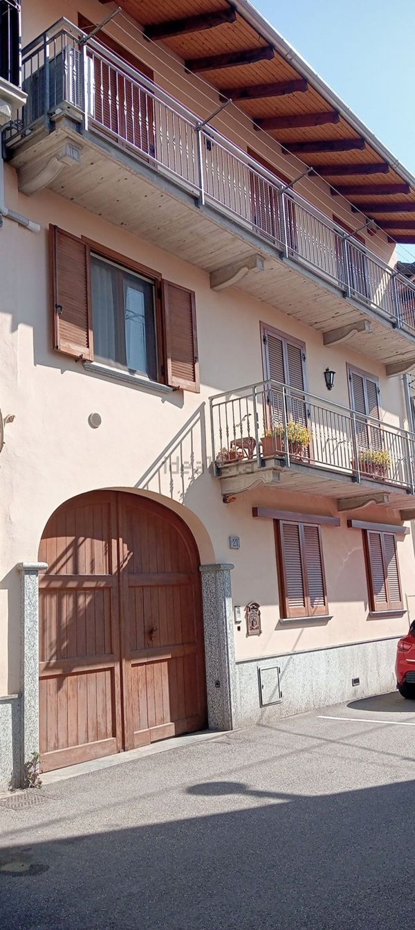 appartamento in vendita a Gattinara